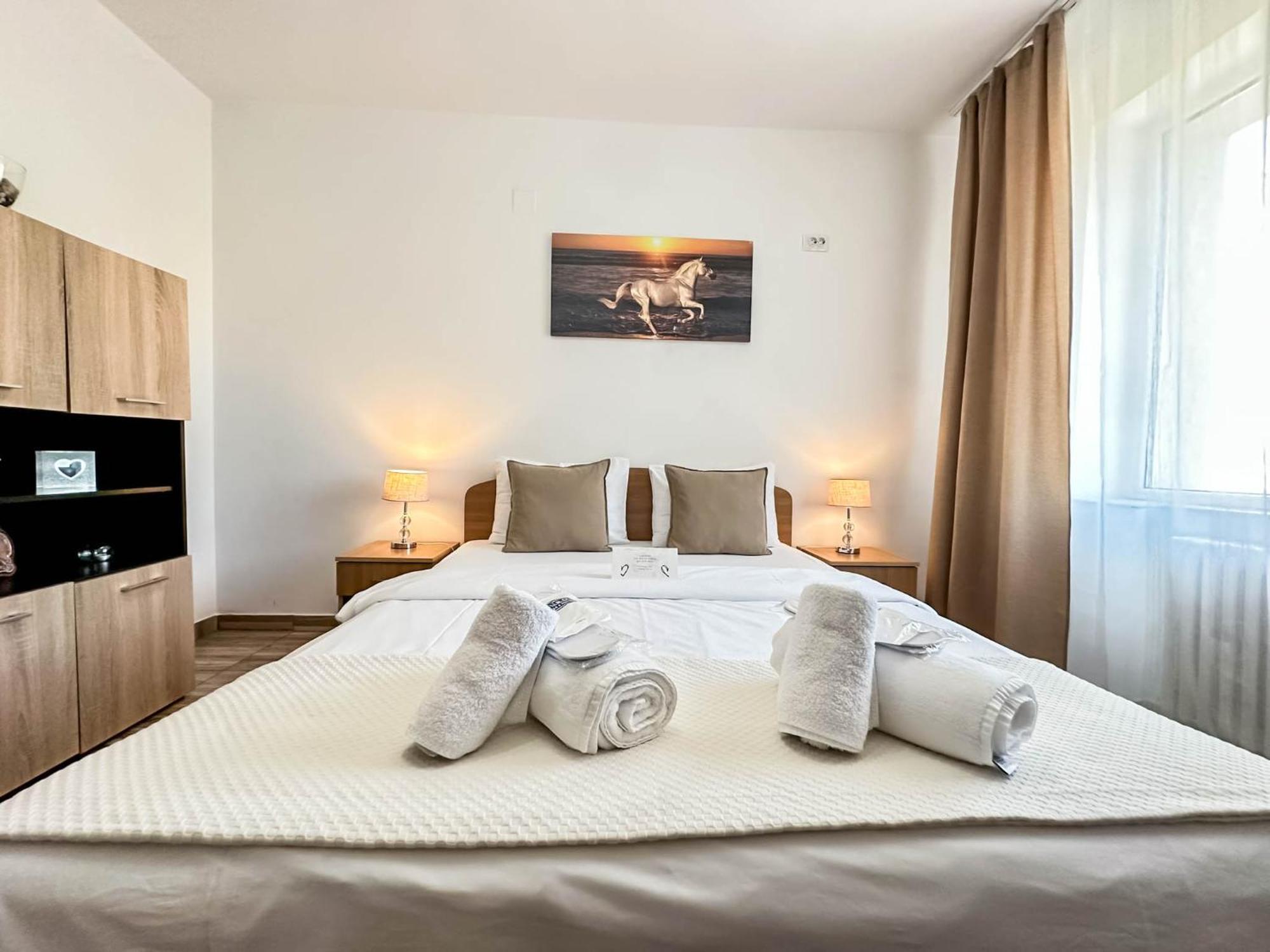 Sunrise Apartments City Center ブカレスト エクステリア 写真