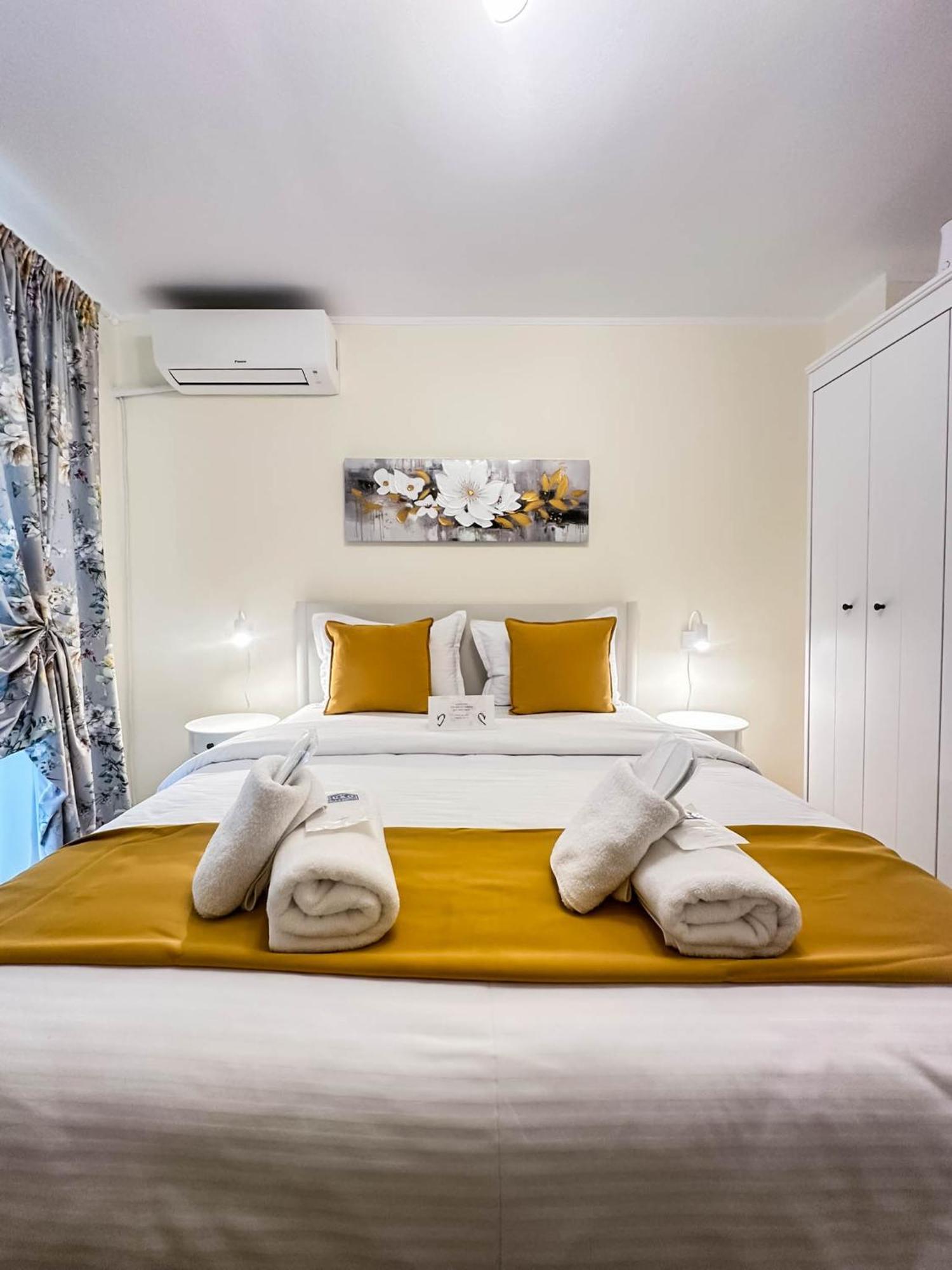 Sunrise Apartments City Center ブカレスト エクステリア 写真